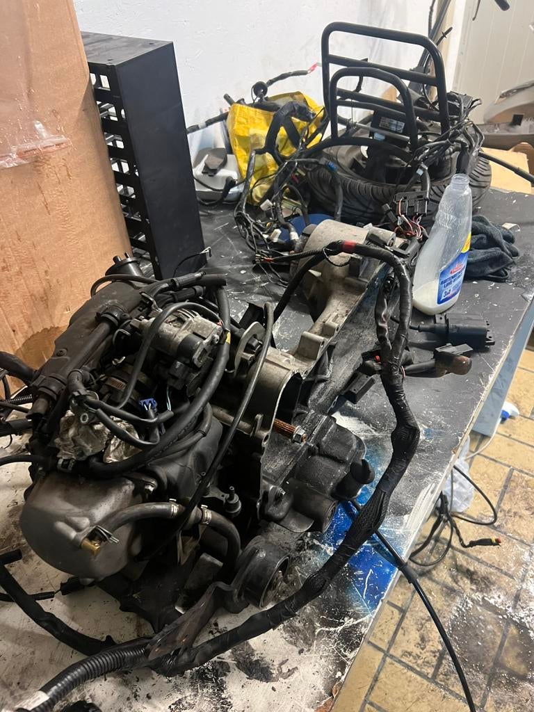 Piaggio zip blok met kabelboom injectie, Ophalen, Blok, Piaggio