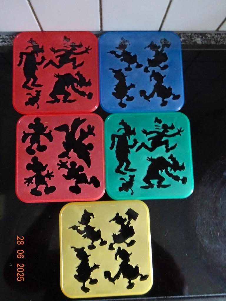 Tupperware, tuppertoy set van 5 sjablonen "disney", Kinderen en Baby's, Ophalen of Verzenden