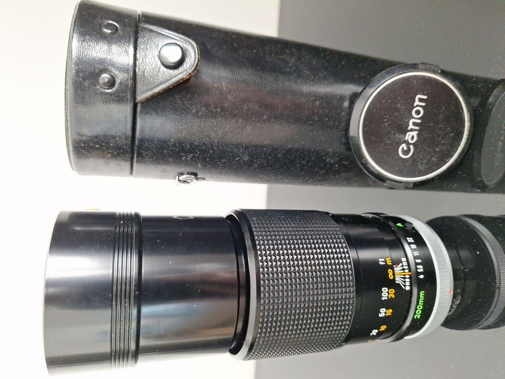 Téléobjectif Canon FD 200 mm f/4 - Vintage avec étui d'origi, TV, Hi-fi & Vidéo, Photo | Lentilles & Objectifs, Enlèvement, Neuf