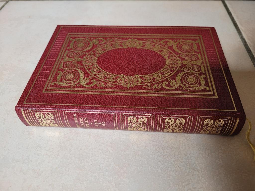 Les rois maudis - Le roi de fer - Maurice Druon, Boeken, Europa overig, Maurice Druon, Ophalen of Verzenden, Zo goed als nieuw
