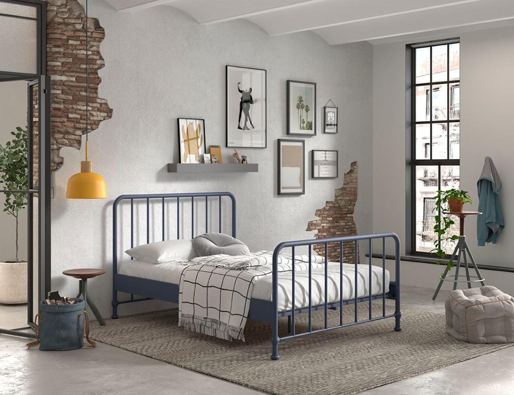 BRONXX BED 140X200CM MAT MARINEBLAUW. NIEUW!, Huis en Inrichting, Slaapkamer | Bedden, Ophalen, Blauw, 140 cm, 200 cm