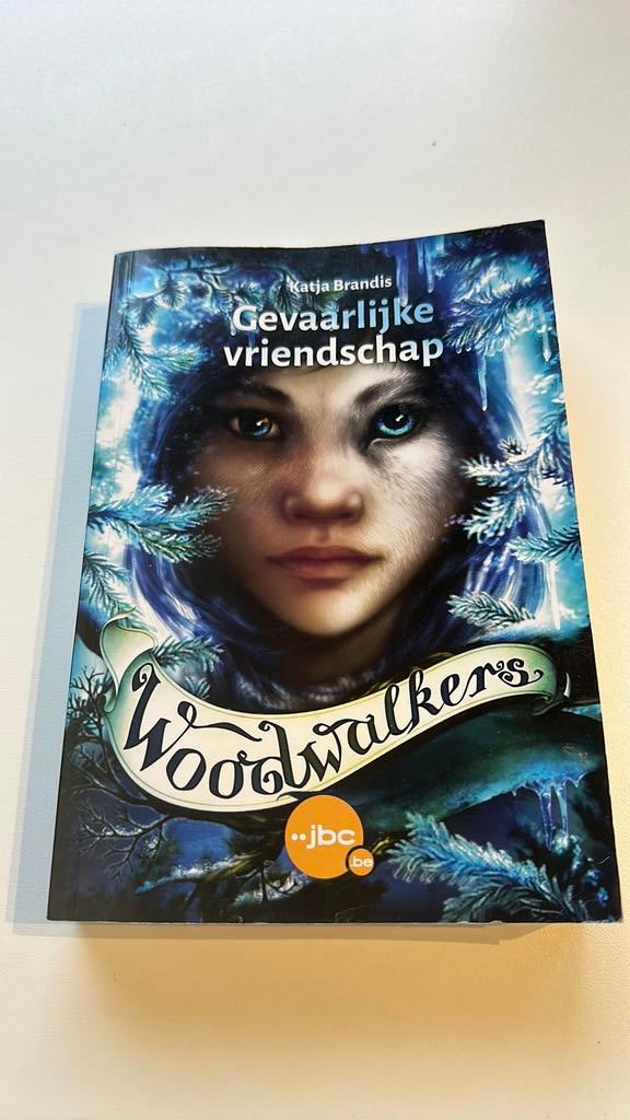 Gevaarlijke vriendschap van Katja Brandis, Ophalen, Zo goed als nieuw, Fictie, Katja Brandis