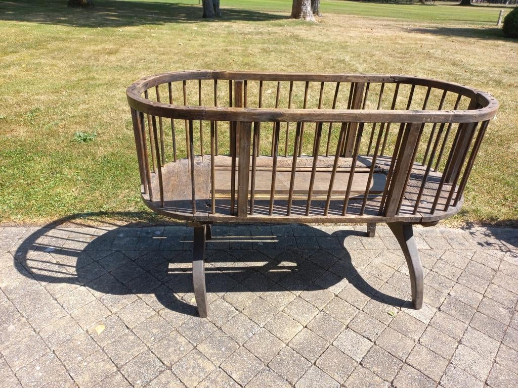 Berceau ancien (bel objet décoratif), Antiquités & Art, Enlèvement
