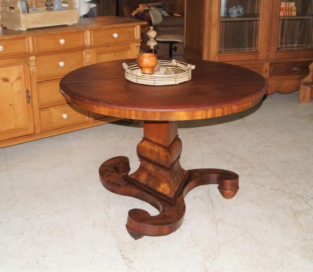 Table à manger Art Nouveau ancienne spéciale H 79cm B 112 cm, Antiquités & Art, Enlèvement