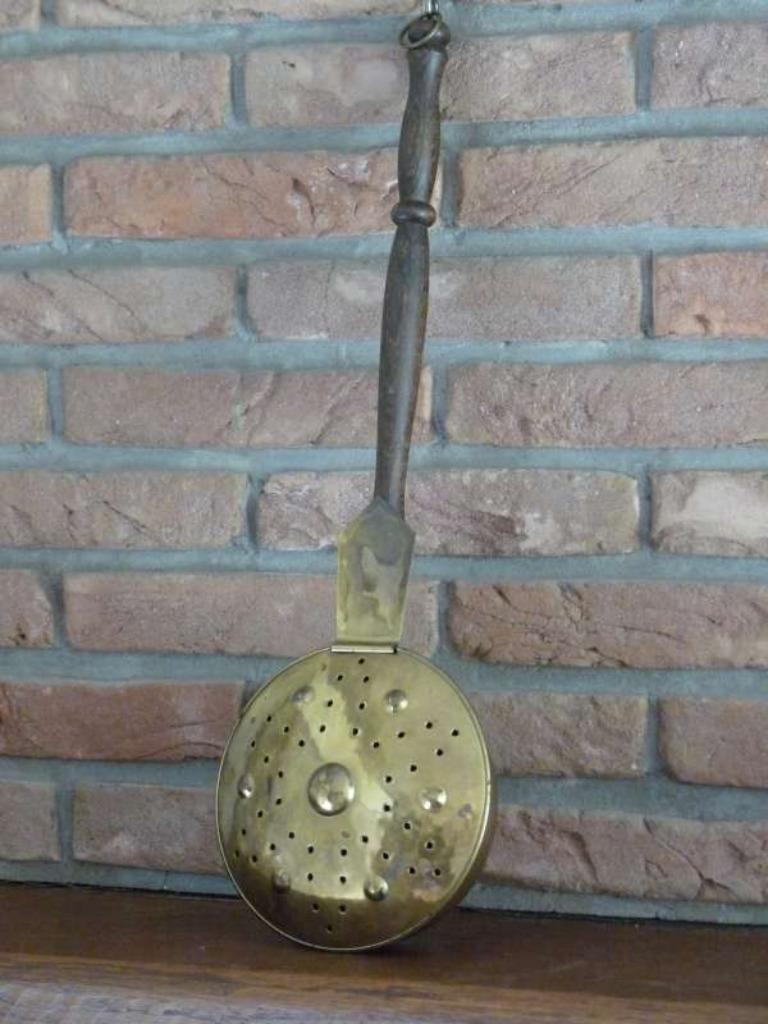 Oude bedpan, Enlèvement ou Envoi