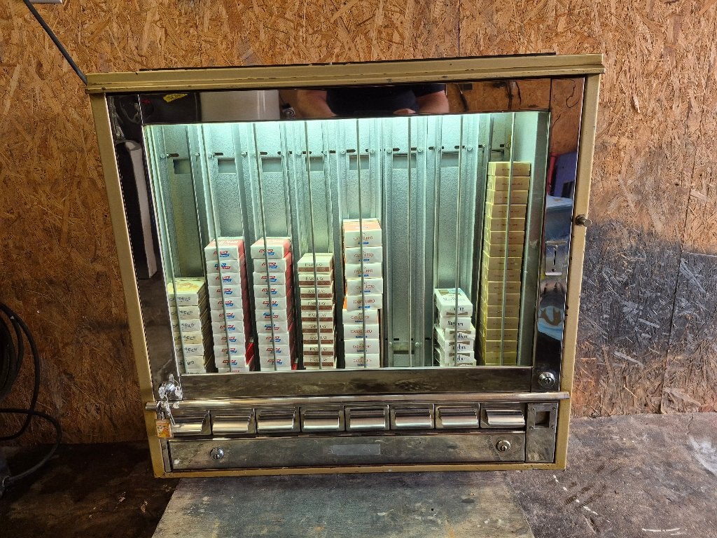 Distributeur cigarette, Verzamelen, Ophalen, Gebruikt