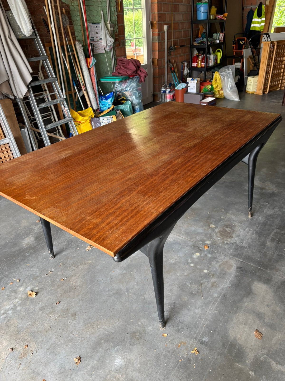 Tafel Alfred Hendrickx T4, Ophalen, Gebruikt