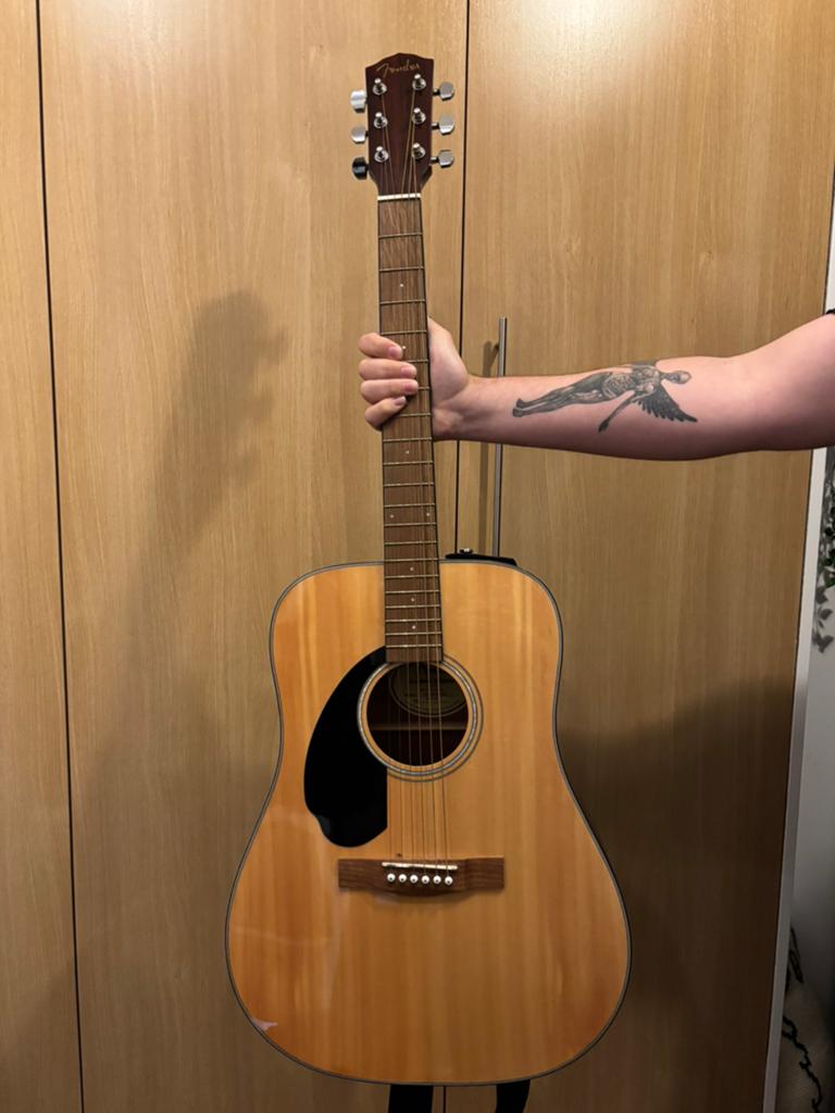 Fender gitaar linkshandig + opbergtas, Muziek en Instrumenten, Snaarinstrumenten | Gitaren | Akoestisch, Ophalen, Nieuw