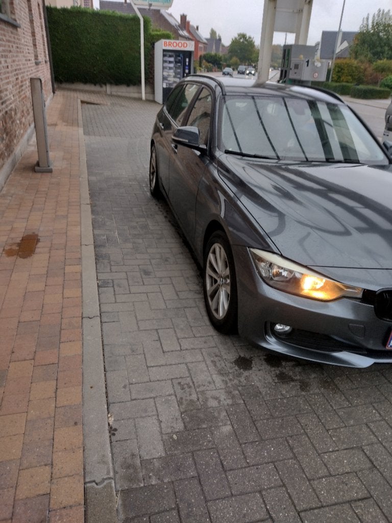 BMW 318 diesel, Auto's, 100 kW, Euro 5, Zwart, 4 cilinders
