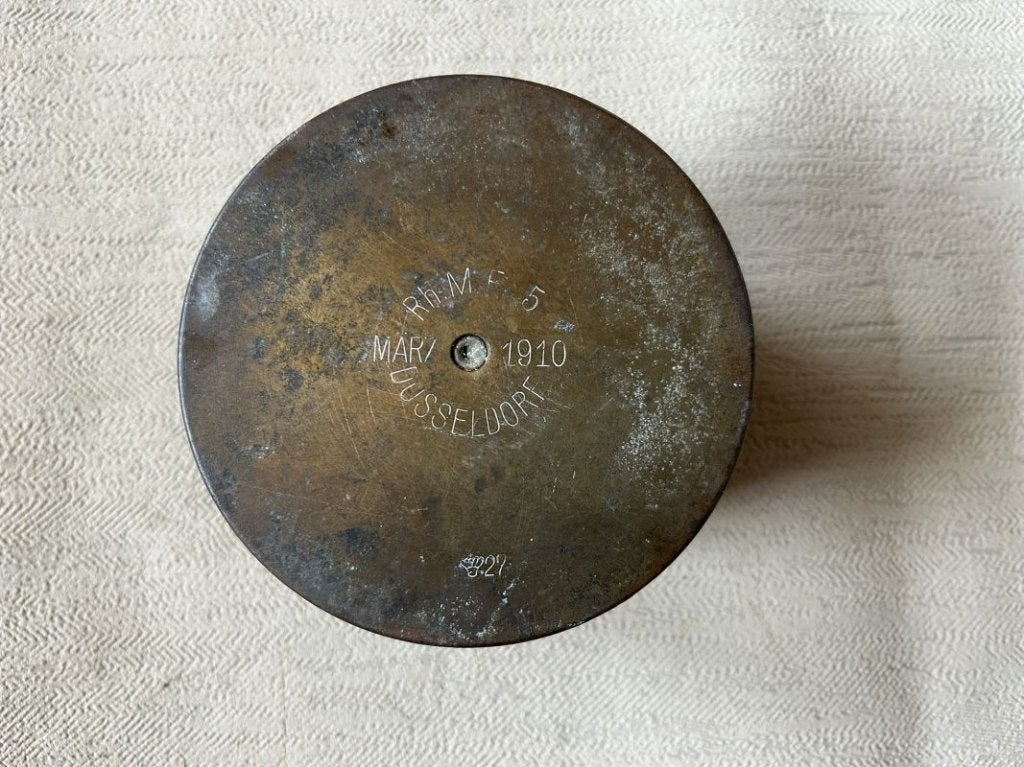 wo1 - Duitse 105mm huls - 1910 - LEEG, Verzamelen, Militaria | Algemeen, Ophalen of Verzenden, Landmacht, Hulzen of Bodemvondsten