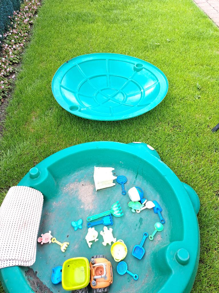 zandbak met speeltjes, Kinderen en Baby's, Speelgoed | Buiten | Zandbakken, Ophalen of Verzenden, Gebruikt