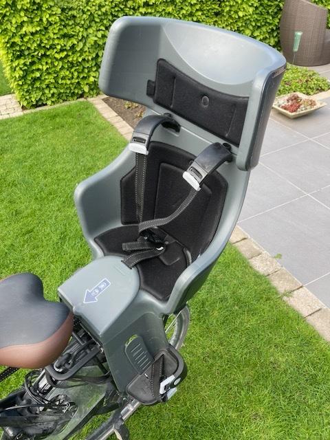 Fietszitje BOBIKE Exclusive Tour 9-22 kg. Perfecte staat, Fietsen en Brommers, Ophalen, Zo goed als nieuw, Achterzitje, Voetsteuntjes