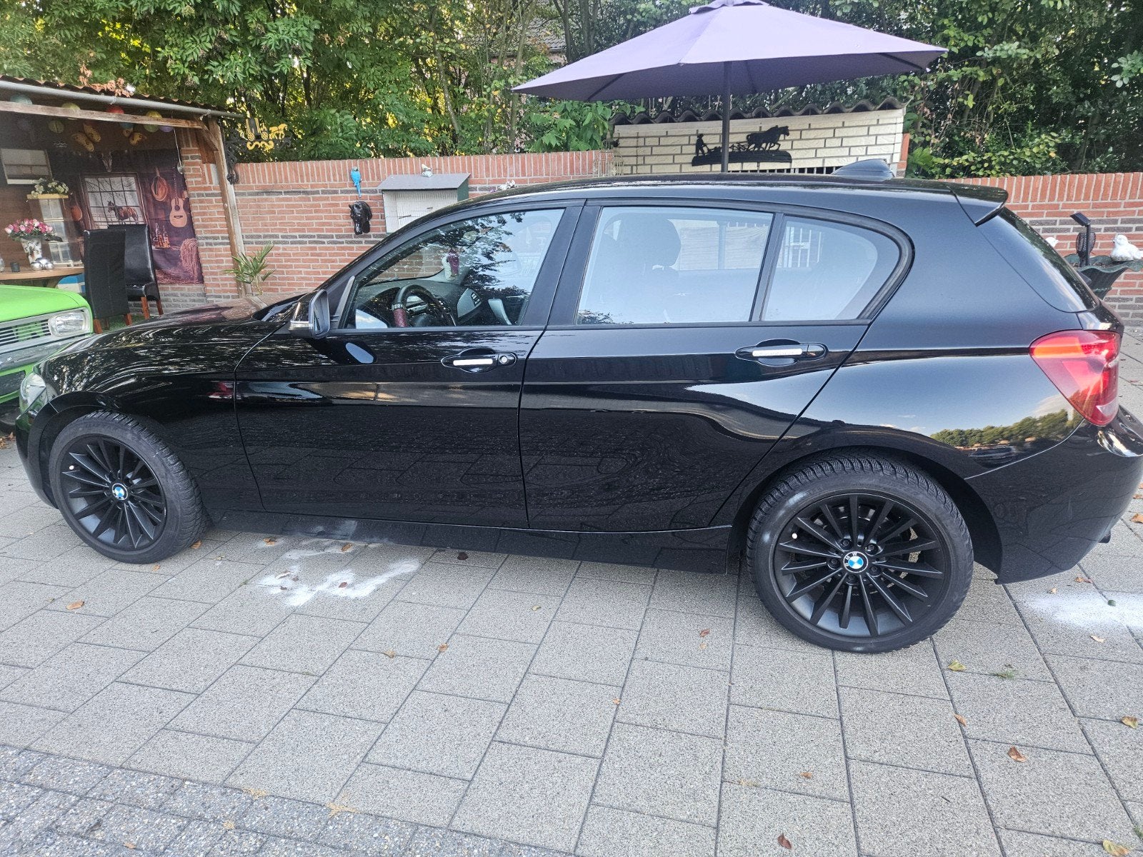 zeer nette bmw 1 serie, Auto's, BMW, Euro 5, Zwart, Zwart, Handgeschakeld