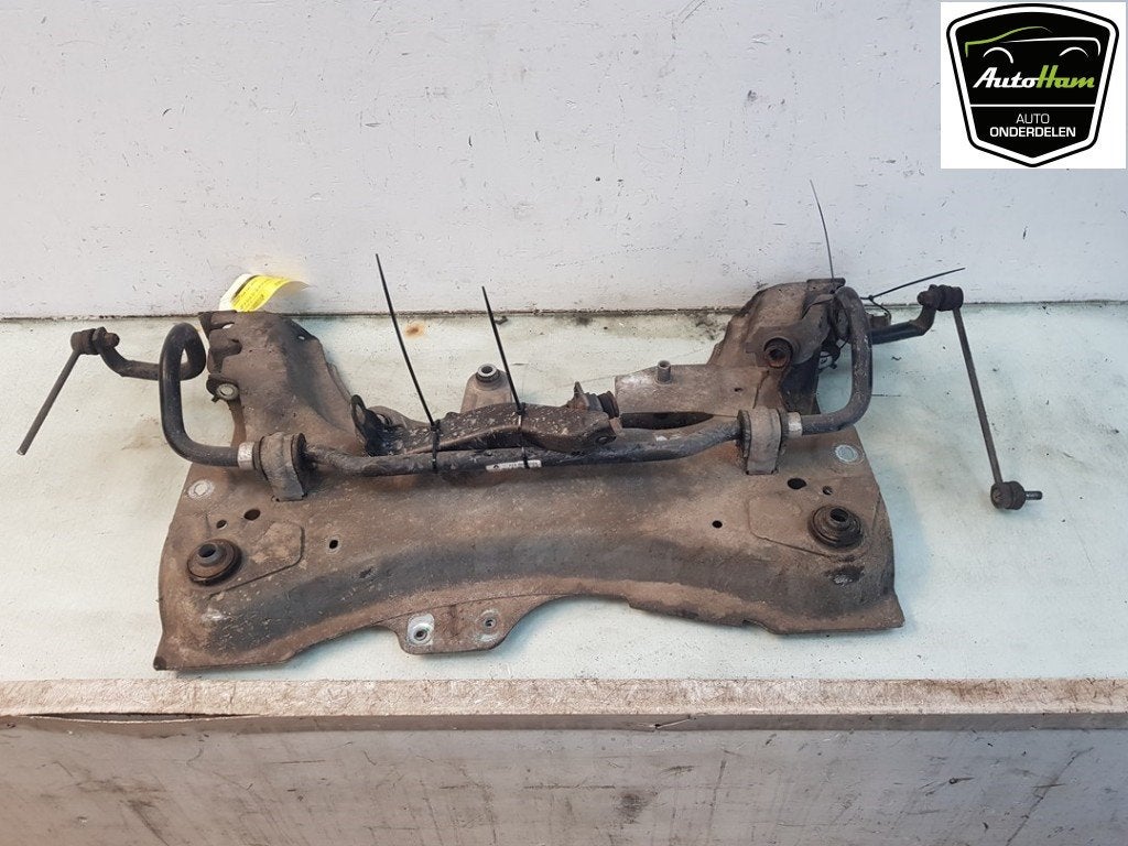 BERCEAU MOTEUR Renault Clio III (BR / CR) (|8200766085|), Utilisé, Renault