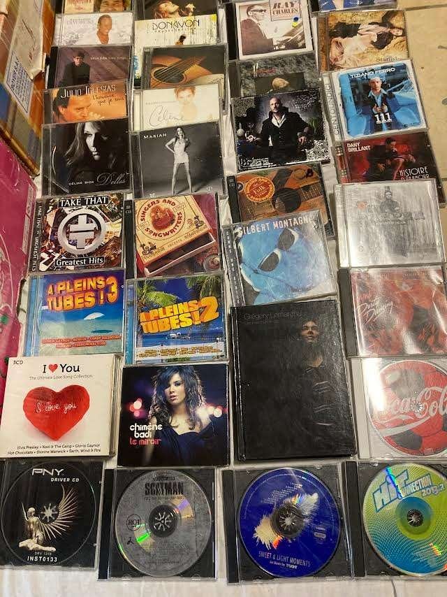 cd tout genres, Enlèvement, Utilisé, Autres types, Folk