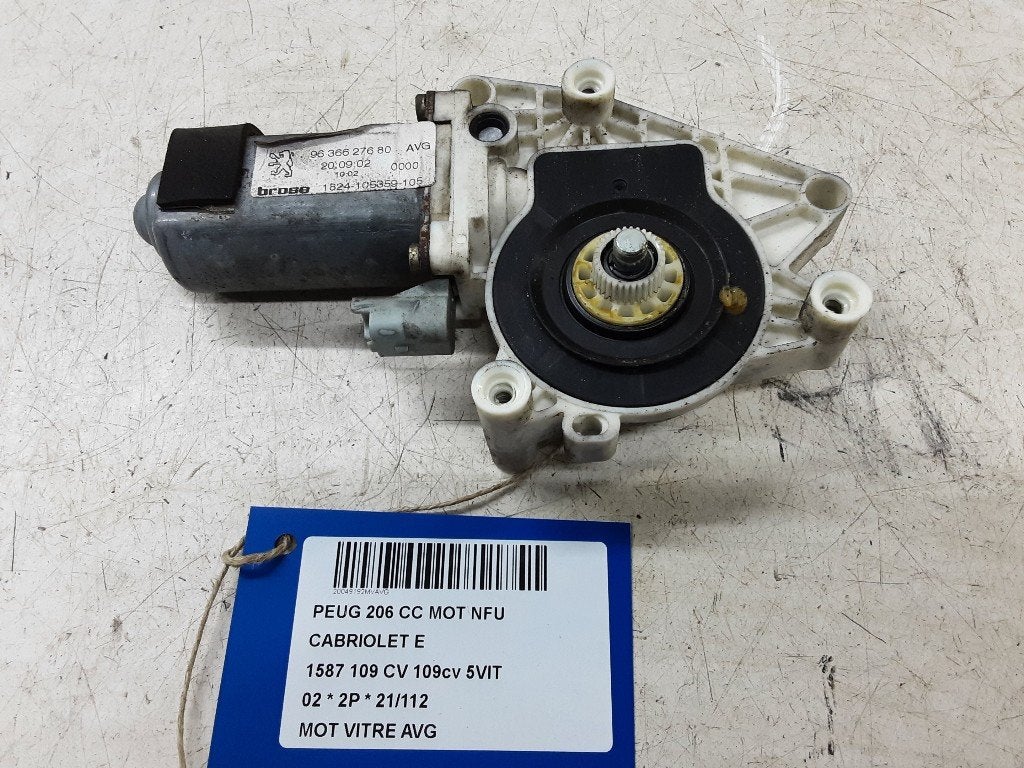 MOTEUR LEVE VITRE ELECTRIQUE AVANT GAUCHE 206 CC (2D), Utilisé, Avant, Peugeot