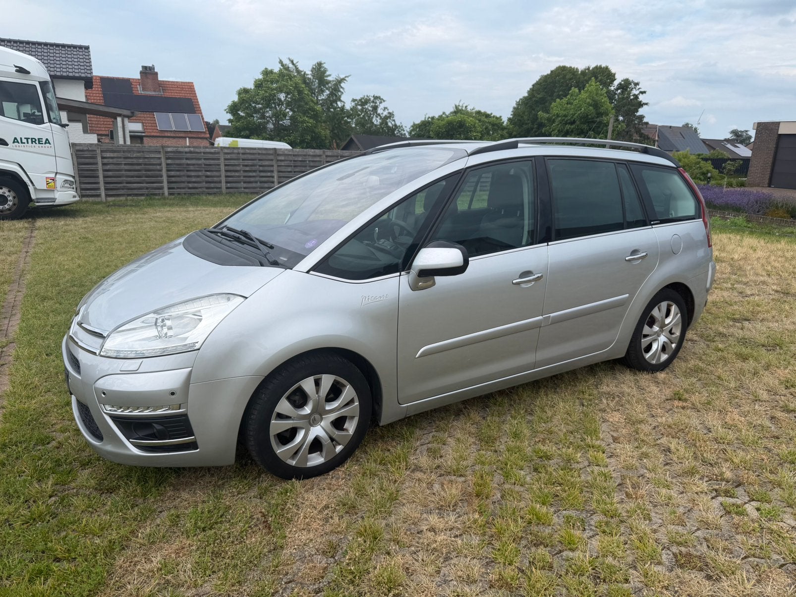 Citroën C4 Grand Picasso 1.6 Benzine 2011 7zits automaat, Autos, Achat, Entreprise, Carnet d'entretien, Phares directionnels