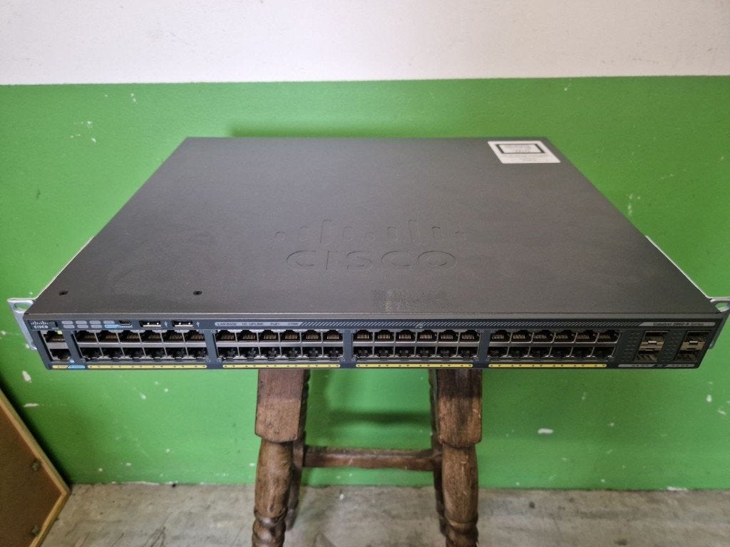 Cisco Catalyst 2960-X – 48‑poorts Gigabit PoE‑switch, Enlèvement ou Envoi, Reconditionné