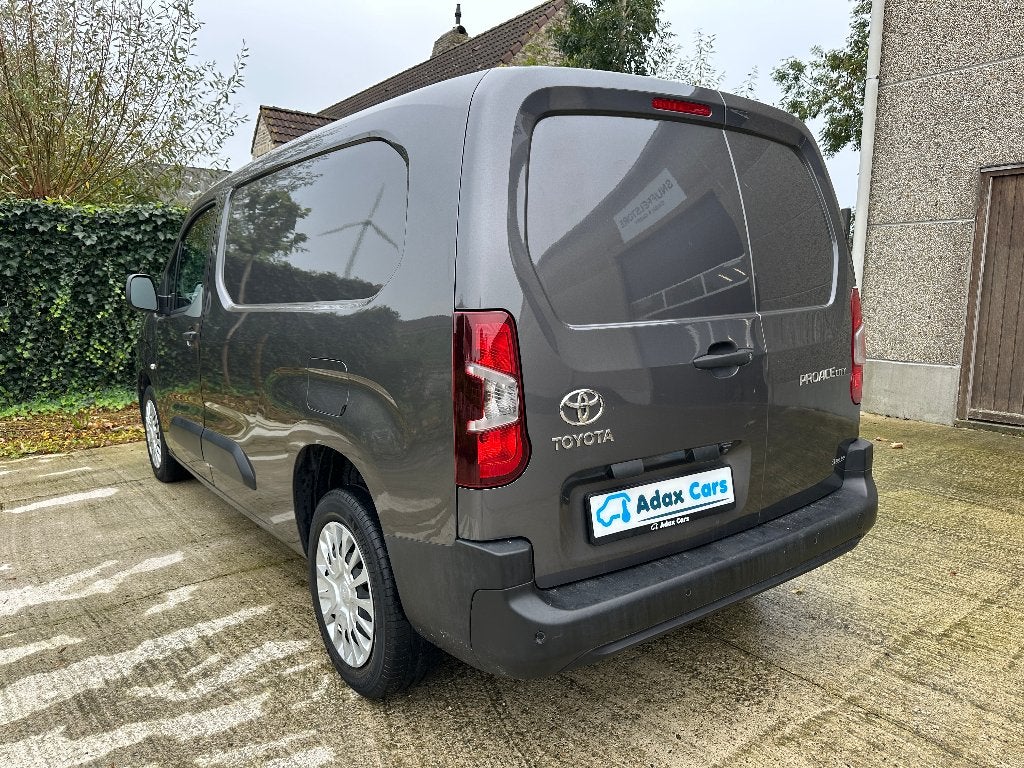 TOYOTA PROACE CITY 1.5 DIESEL 2022 EURO 6 / 1 JAAR GARANTIE, Autos, 144 g/km, Achat, Entreprise, Boîte manuelle