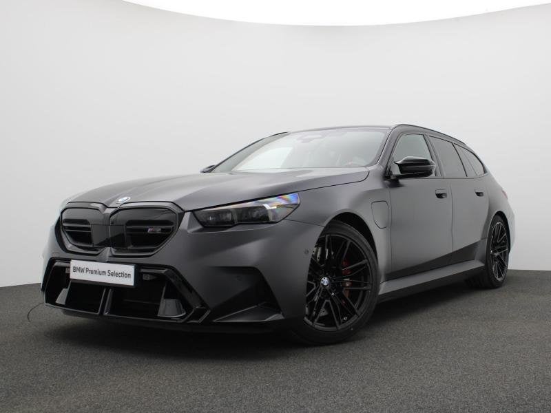 BMW 5-Serie FROZEN DEEP GREY - BOWERS & WI, Auto's, BMW, Automaat, 4 deurs, 727 pk, https://public.car-pass.be/vhr/abb1a468-1a83-4880-b2dd-2039992e2a2a