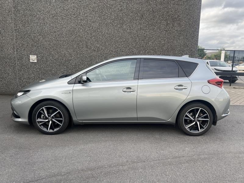 Toyota Auris 1.8 Hybrid Style + Trekhaak, 136 pk, Parkeersensor, https://public.car-pass.be/vhr/624dd347-19f8-4dcf-9ee4-9655ef316d03