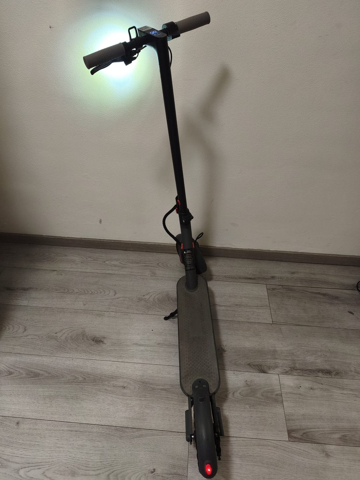 Trottinette électrique, Enlèvement, Comme neuf, Step électrique (E-scooter)