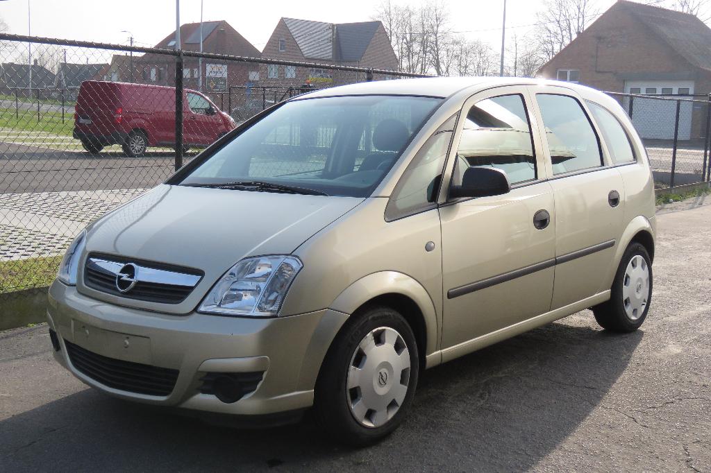 Opel Meriva 1.4 essence 140 000 km, Autos, Opel, Particulier, Meriva, Essence, Euro 4, MPV ou Monospace, 5 portes, Boîte manuelle