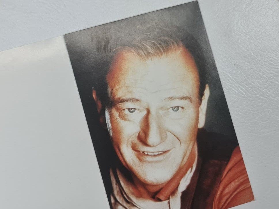 John Wayne, Ophalen of Verzenden