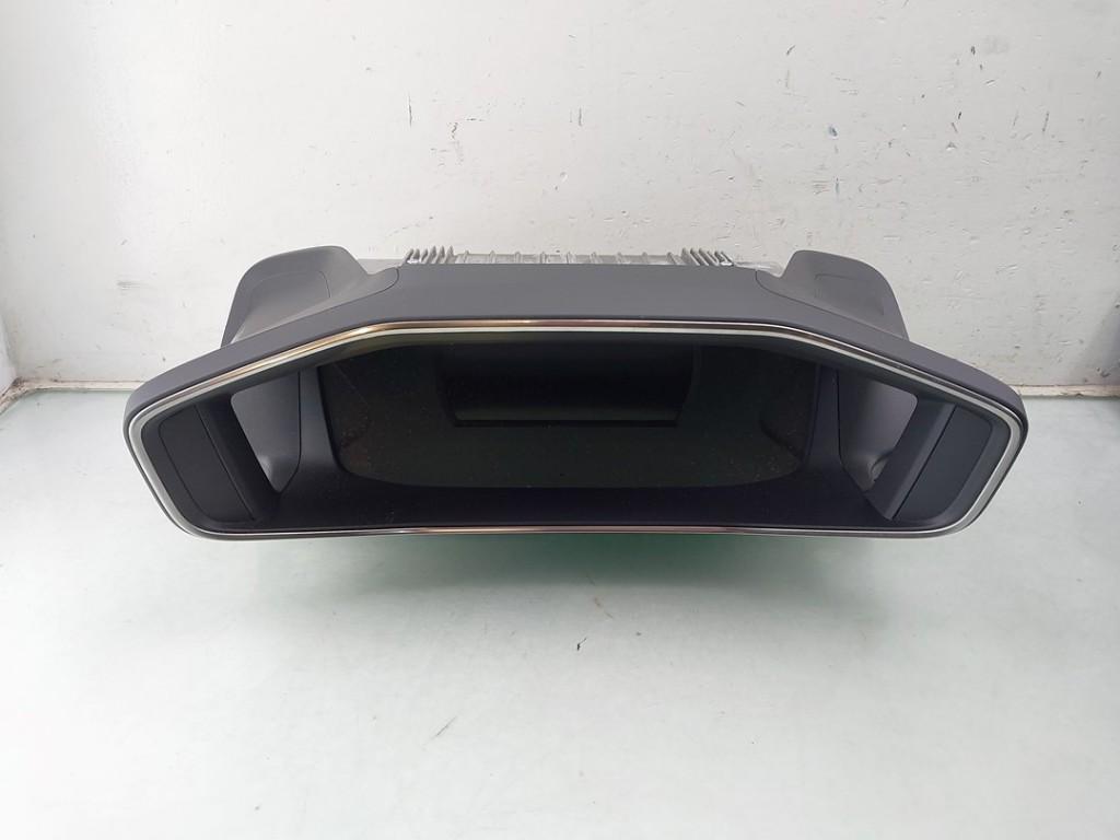 COCKPIT Peugeot 208 II (UB / UH / UP) (01-2019/-), Dhr. J. Ham, Gebruikt, Administratie@autoham.nl, Peugeot