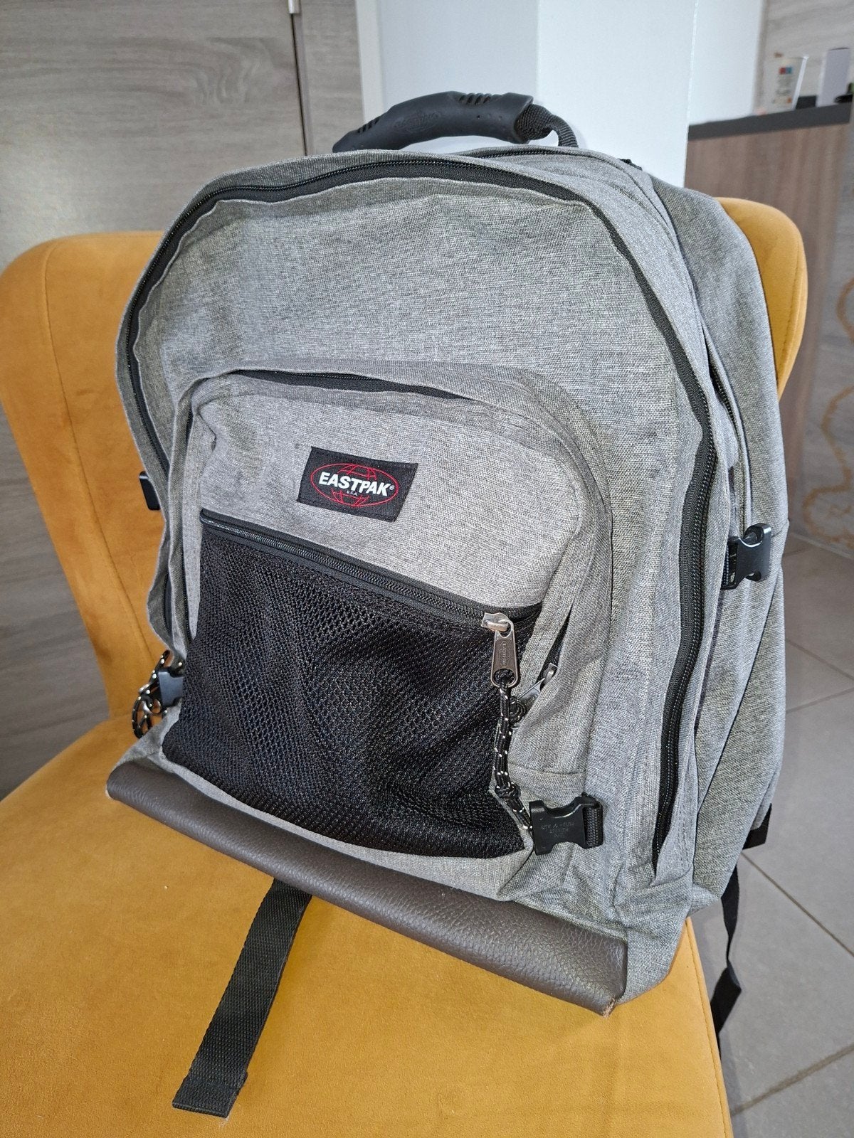sac scolaire eastpak, Enlèvement, Eastpak