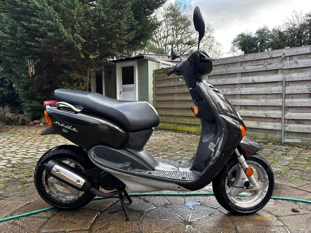 Yamaha Neos 50cc (2003), Fietsen en Brommers, Scooters | Yamaha, Zo goed als nieuw, Neo's, Klasse B (45 km/u), Tweetakt, Ophalen