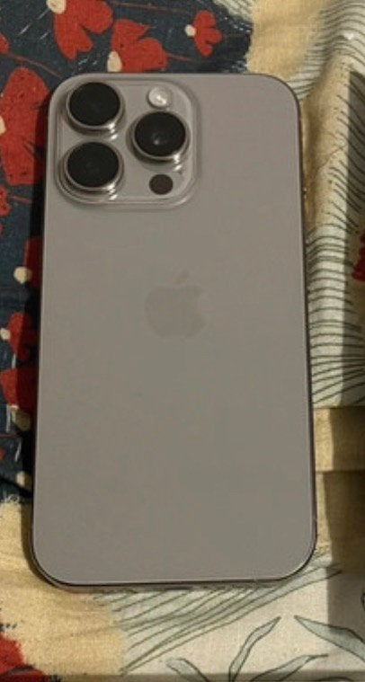 Iphone 16 pro 128gb, Ophalen, Zo goed als nieuw, IPhone 16