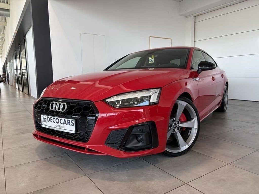 Audi A5 S-Line / Carplay - Android auto / Trekhaak / Sfeerv, Autos, Rouge, Achat, Euro 6, Noir