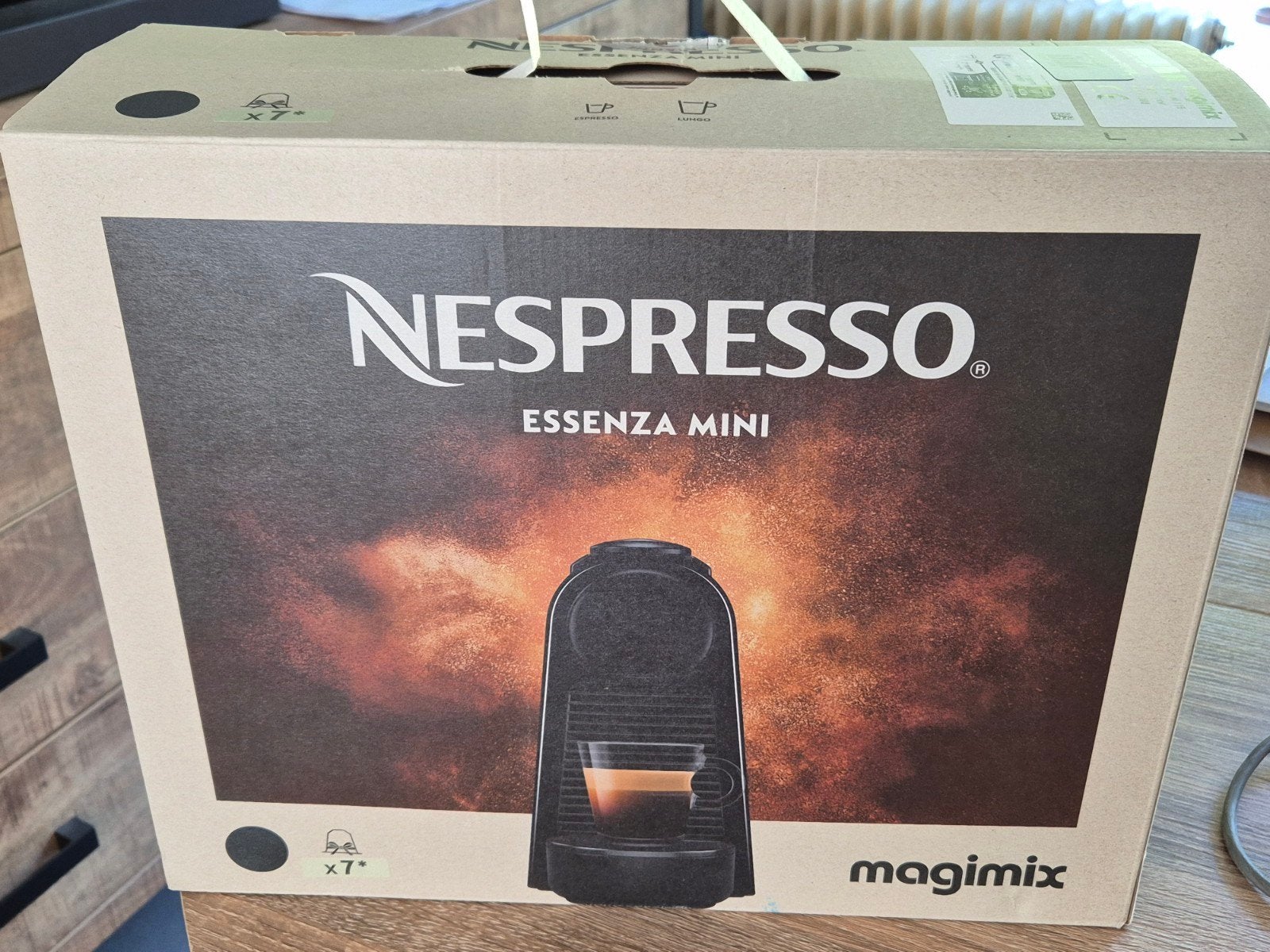 Nespresso Essenza Mini, Réservoir d'eau amovible, Enlèvement ou Envoi, Dosettes et capsules de café, 1 tasse