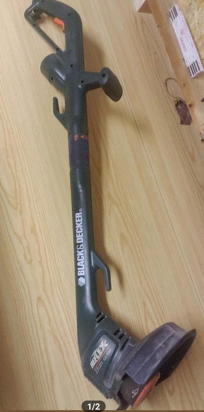 Debrousailleuse Black Decker GL550, Jardin & Terrasse, Coupe-bordures, Enlèvement, Comme neuf, Électrique
