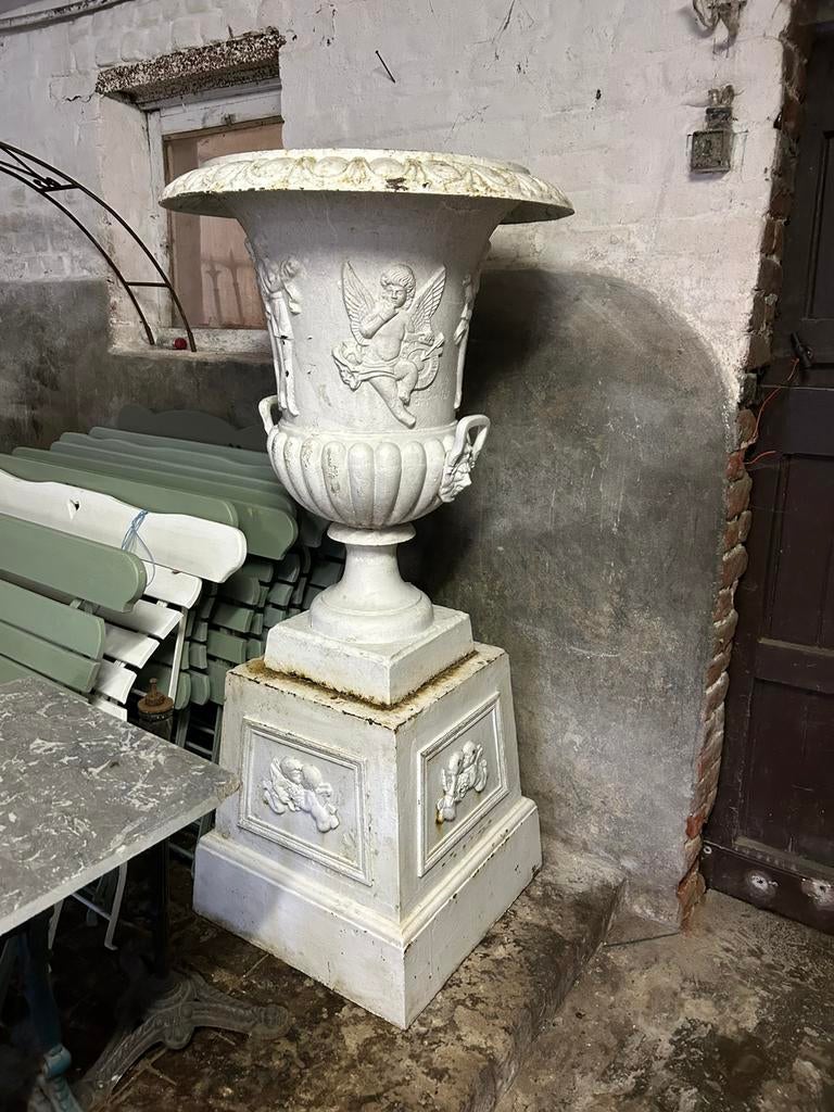 Koppel UNIEKE GROTE zware gietijzeren kasteel vazen 1m60, Tuin en Terras, Ophalen, Gebruikt