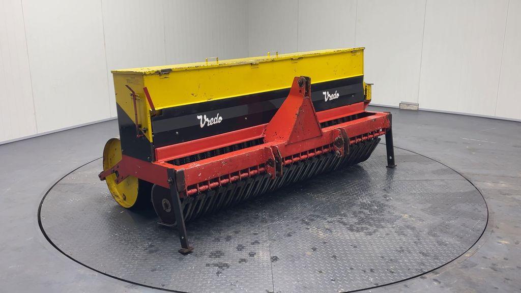 VREDO DZ125.10, Zaaien, Planten of Poten