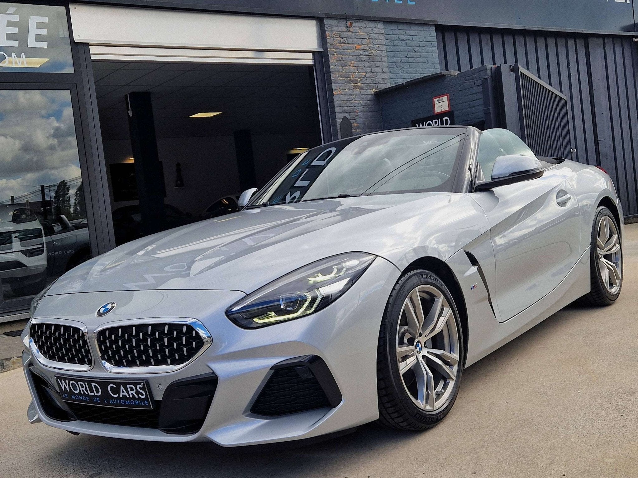 BMW Z4 2.0iAS PACK M - BOITE AUTO - FULL LED - ECLAIRAGE D A, Autos, Cuir, Argent ou Gris, 139 g/km, Euro 6