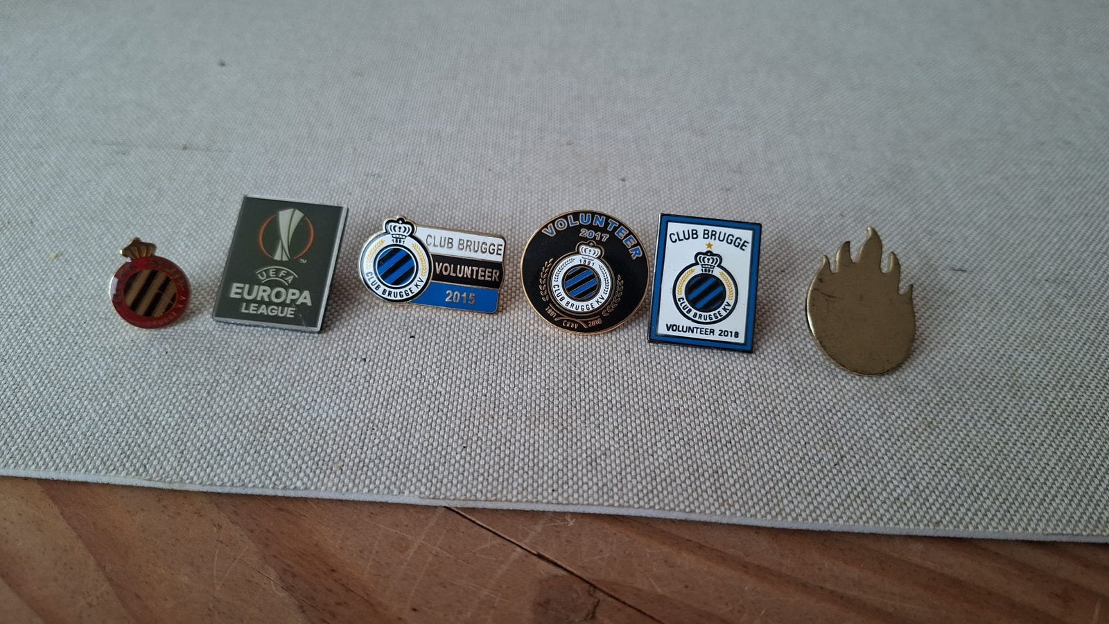 Exclusieve pins Club Brugge, Verzamelen, Ophalen of Verzenden, Nieuw, Overige onderwerpen, Speldje of Pin