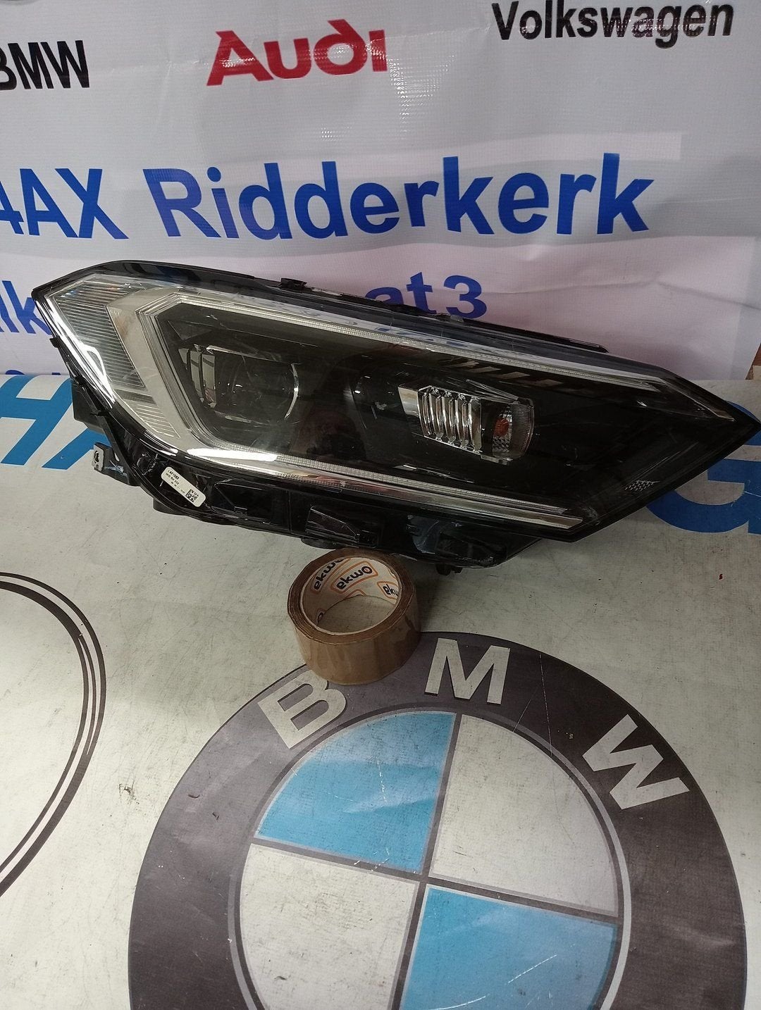 Volkswagen Jetta IV koplampen rechts  17B941036E origineel, Gebruikt, -, Volkswagen, -