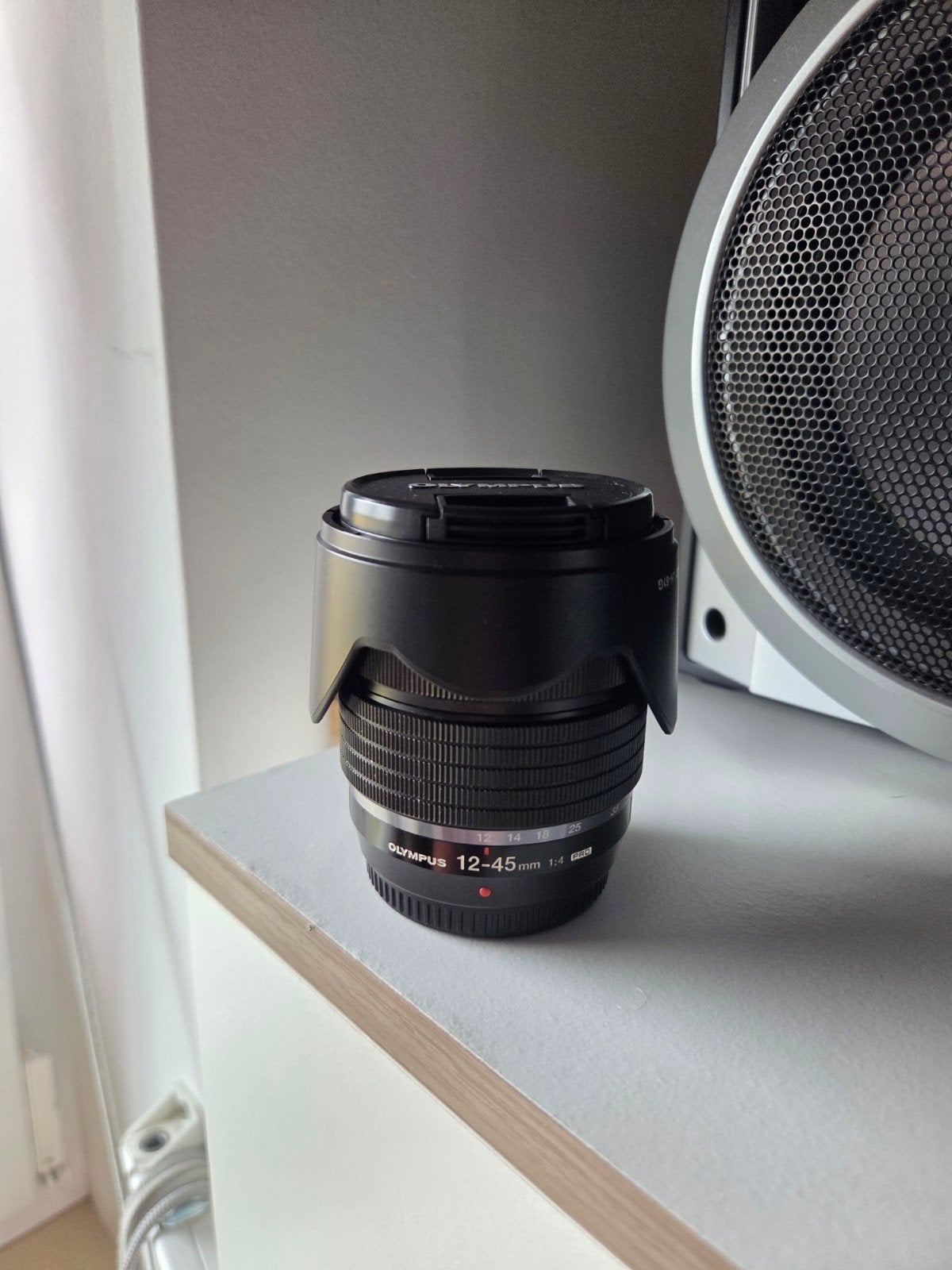 olympus zuiko 12-45mm f4, Comme neuf, Olympus, Téléobjectif, Autofocus