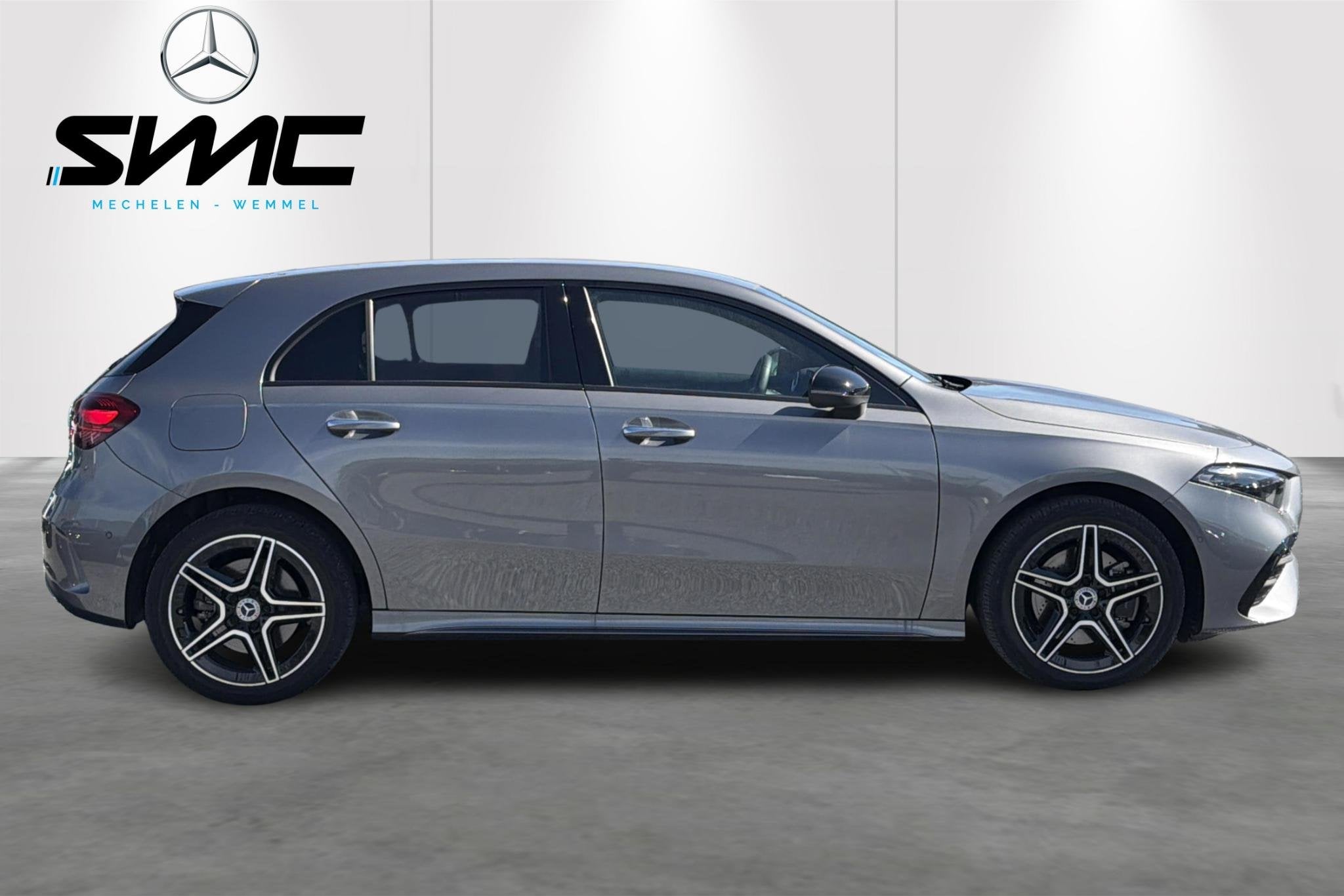Mercedes-Benz A-Klasse A 250 e AMG Line (automatique), Autos, Achat, 139 g/km, https://public.car-pass.be/vhr/a97ac5d5-1b0d-4e96-976f-3ce04933e5af