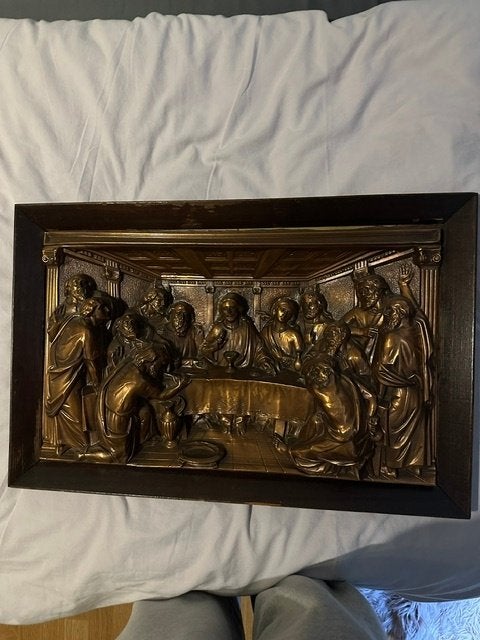 Koperen bas relief van 'Het Laatste Avondmaal', Ophalen