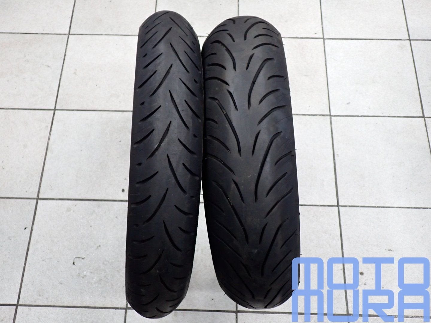 Bridgestone T31 banden set 110/80ZR19 150/70ZR17 voorband ac, Gebruikt, -, -, Ophalen of Verzenden
