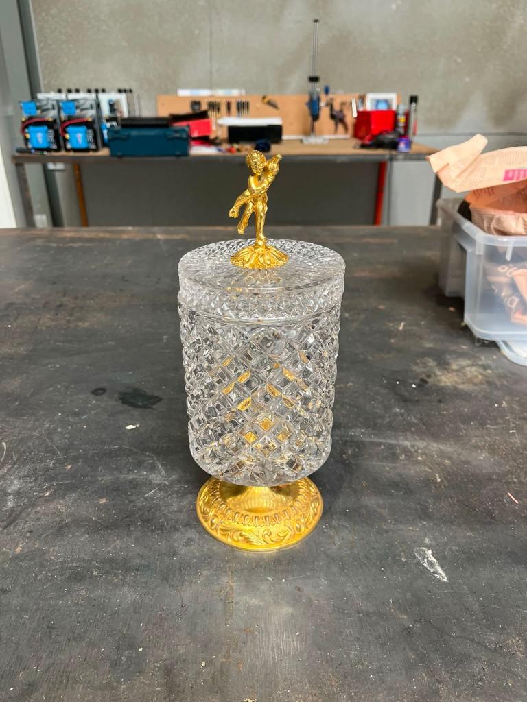 kristallen bonbonnière met vergulde bronzen montuur, Antiquités & Art, Antiquités | Verre & Cristal, Enlèvement