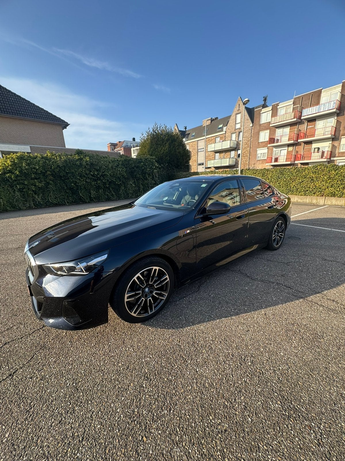Bmw 530e G60 bwj 2024, M pack, nog 13 maanden garantie, Auto's, BMW, Automaat, 4 deurs, Achterwielaandrijving, 4 cilinders