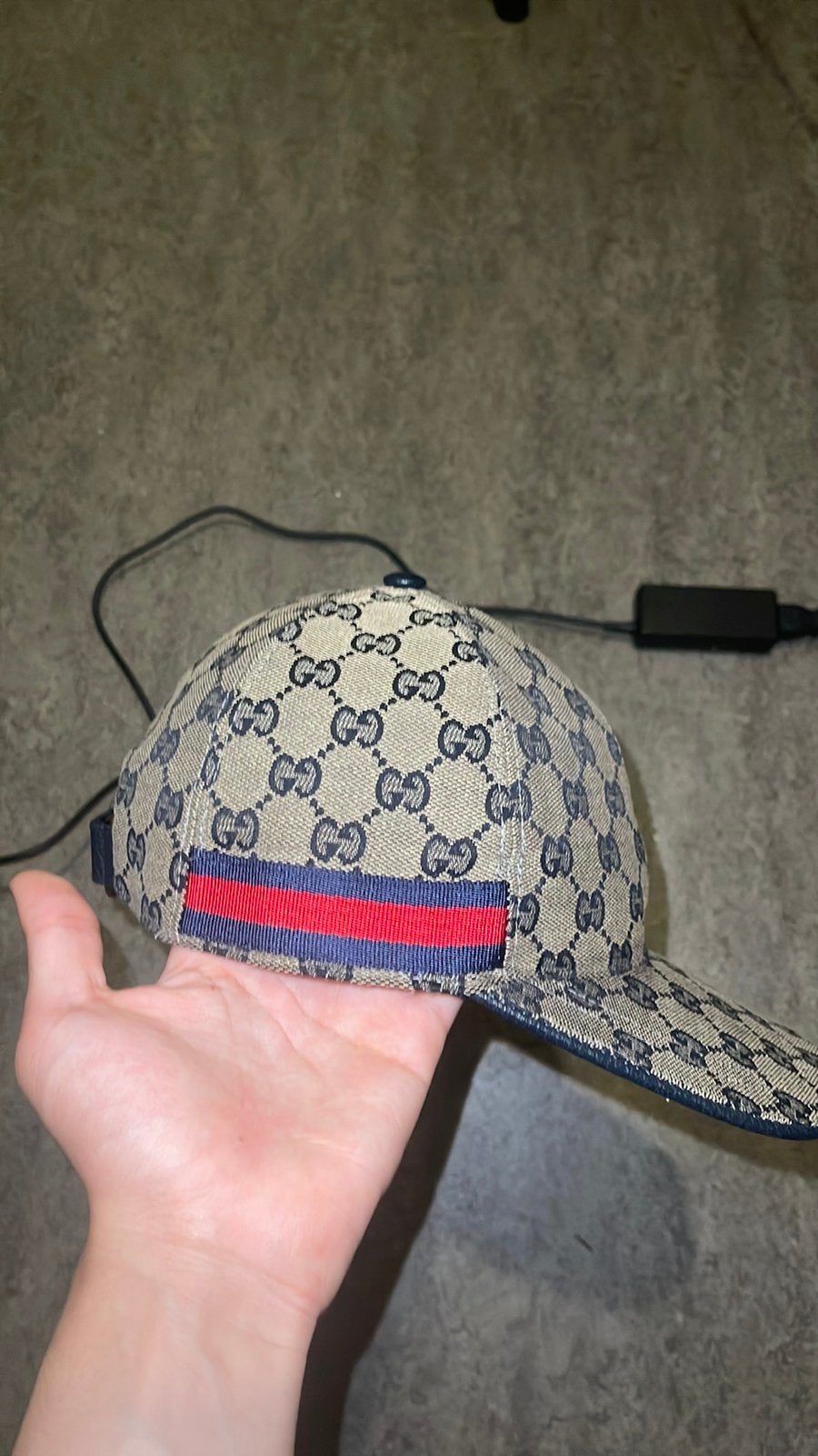 Caquette gucci classique grise, Enlèvement, Comme neuf