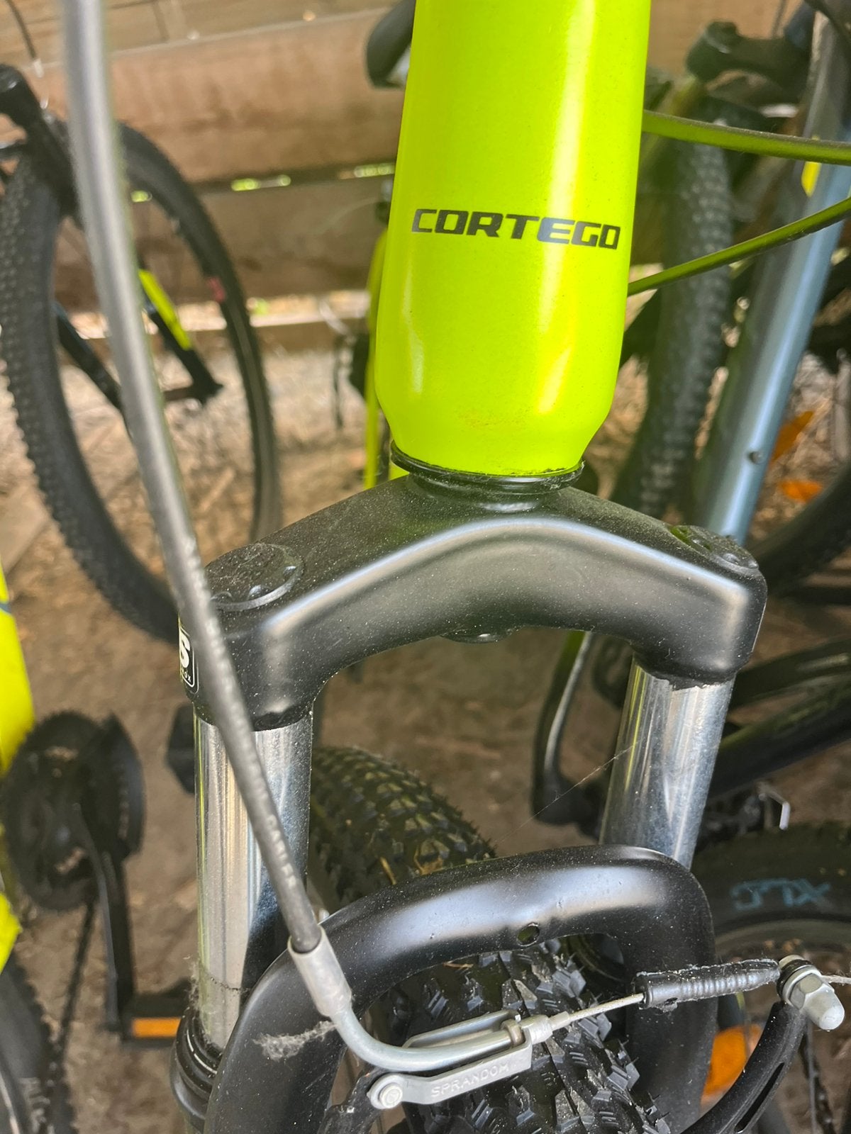 Mountainbike Cortego fiets, Ophalen