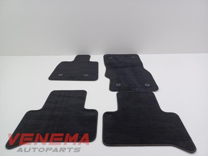 Matten Set van een Alfa Romeo Stelvio, Gebruikt, -, -, Ophalen of Verzenden