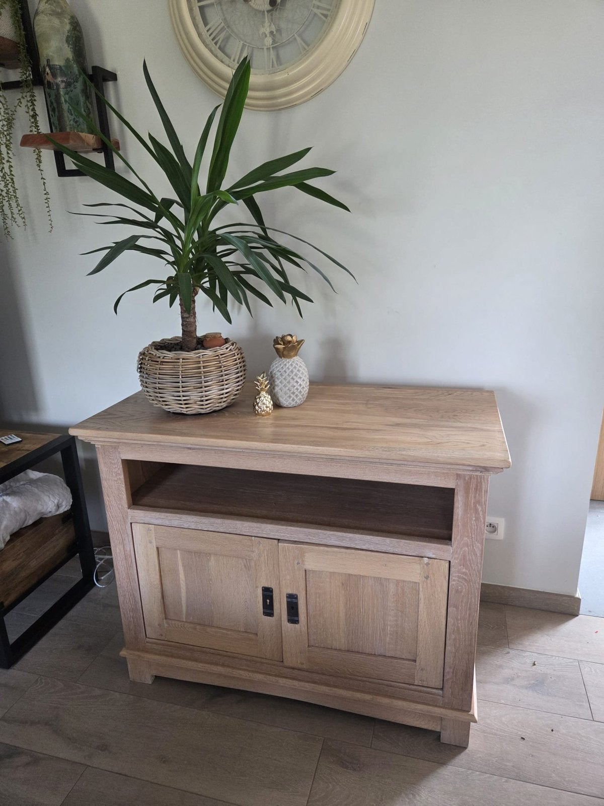Dressoir, tv meubel en vitrinekast los of samen, Ophalen, Zo goed als nieuw, Glas